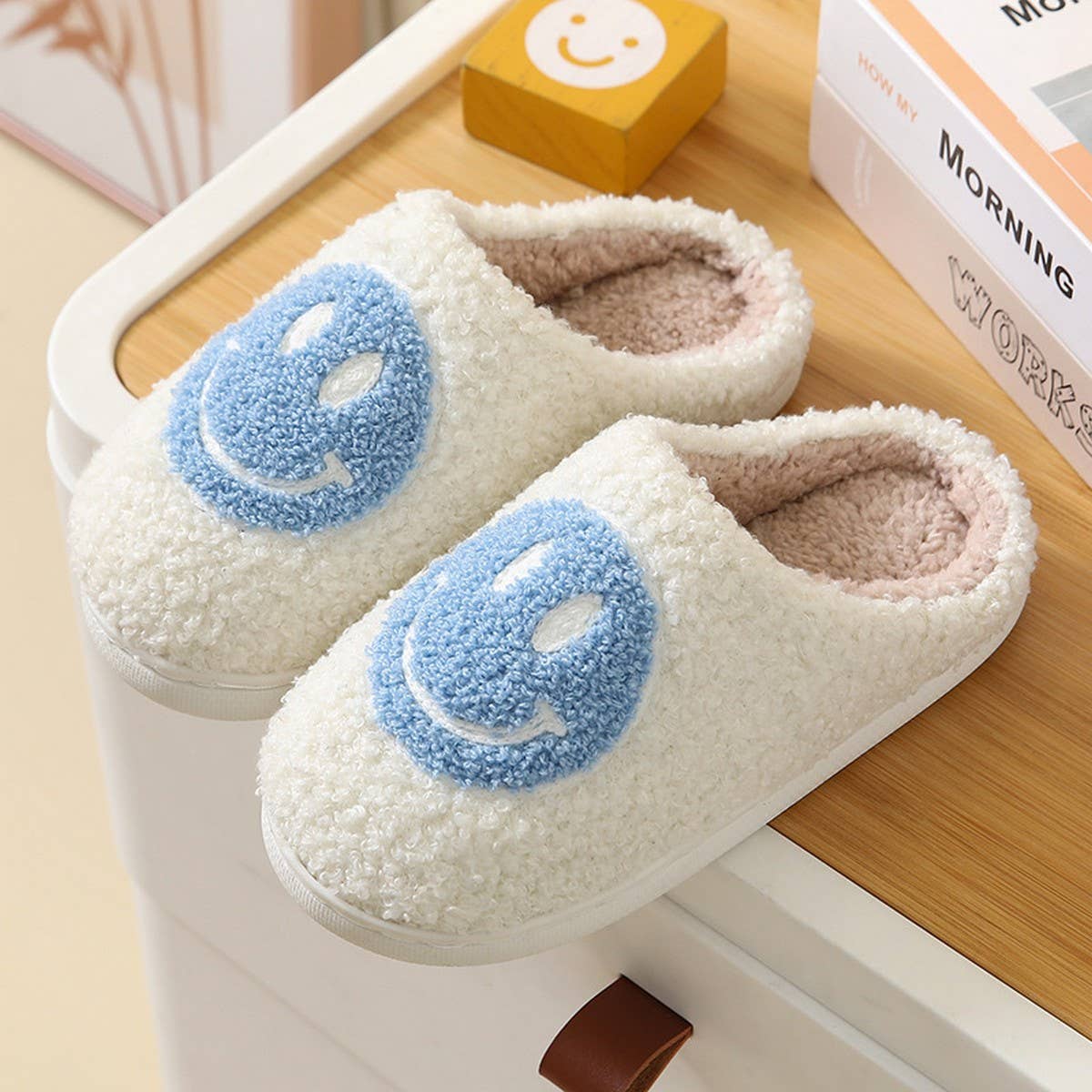 HappyStep™ - Plush Smile Slippers