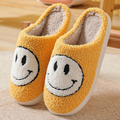 HappyStep™ - Plush Smile Slippers
