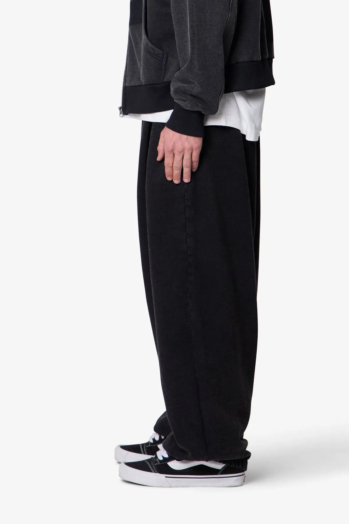TrueBaggy Wide-Leg Oversized Sweatpants