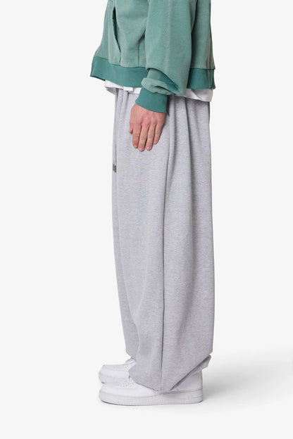 TrueBaggy Wide-Leg Oversized Sweatpants