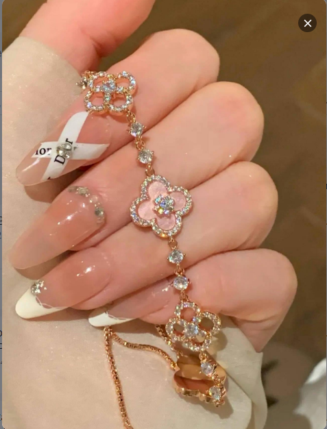 Cleef Bracelet (60% CLEARANCE SALE)